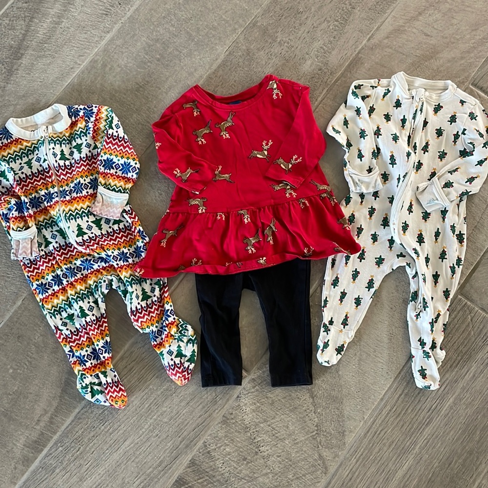 Old Navy Holiday Girls Bundle 6M